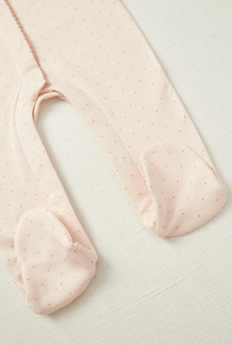 ENTERITO CON PIE PINTITAS